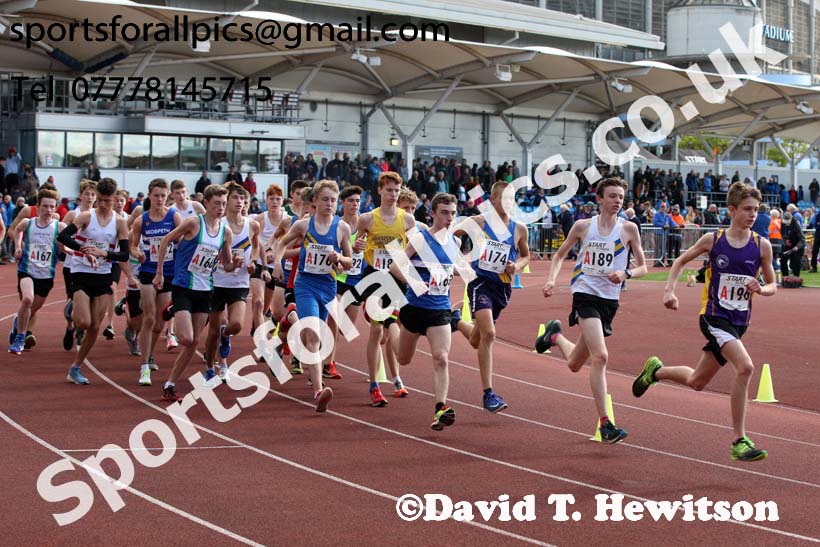 Mens under-17s  Northern 3 Stage Road Relay, SportsCity, Manchester. Photo: David T. Hewitson/Sports for All Pics